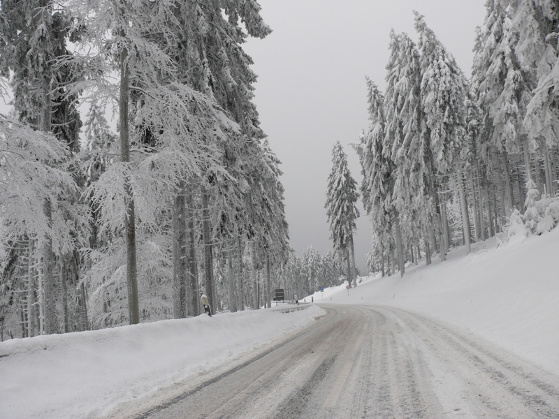 Zufahrt_zum_Feldberg